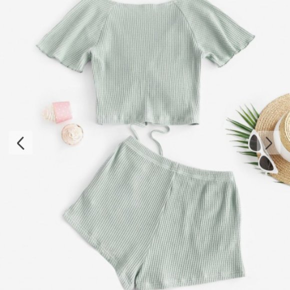 Waffle Knit Shorts Set | size M - Picture 3 of 6